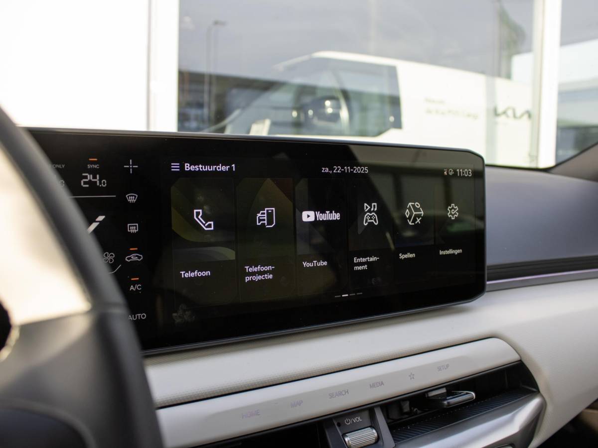 Kia EV4 Kia EV4 GT-Line Business Edition 81.4 kWh | DIRECT LEVERBAAR | Navi. | Stoel&Stuur Verwarming | Clima. |  Lichtmetalen velgen | LED | Dodehoekassistentie | GT-Line Vegan Lederen Stoelbekleding