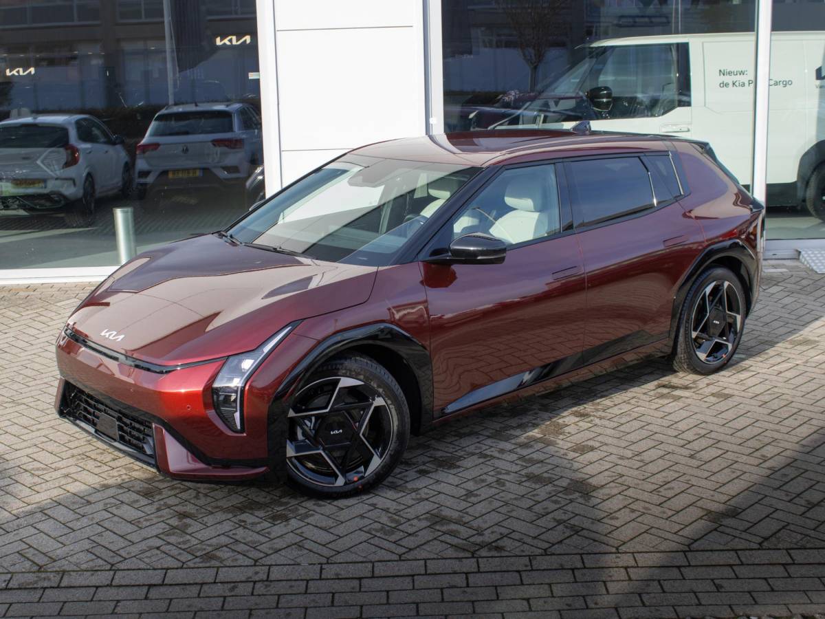 Kia EV4 Kia EV4 GT-Line Business Edition 81.4 kWh | DIRECT LEVERBAAR | Navi. | Stoel&Stuur Verwarming | Clima. |  Lichtmetalen velgen | LED | Dodehoekassistentie | GT-Line Vegan Lederen Stoelbekleding