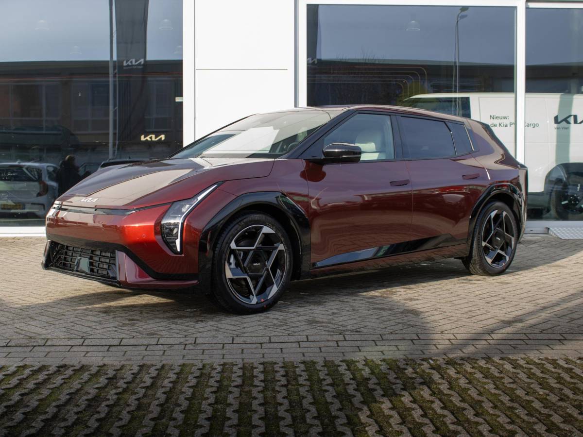 Kia EV4 Kia EV4 GT-Line Business Edition 81.4 kWh | DIRECT LEVERBAAR | Navi. | Stoel&Stuur Verwarming | Clima. |  Lichtmetalen velgen | LED | Dodehoekassistentie | GT-Line Vegan Lederen Stoelbekleding