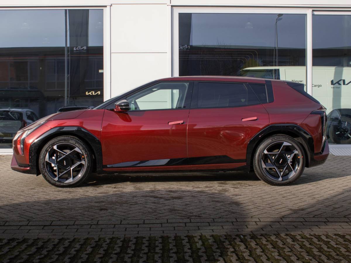 Kia EV4 Kia EV4 GT-Line Business Edition 81.4 kWh | DIRECT LEVERBAAR | Navi. | Stoel&Stuur Verwarming | Clima. |  Lichtmetalen velgen | LED | Dodehoekassistentie | GT-Line Vegan Lederen Stoelbekleding