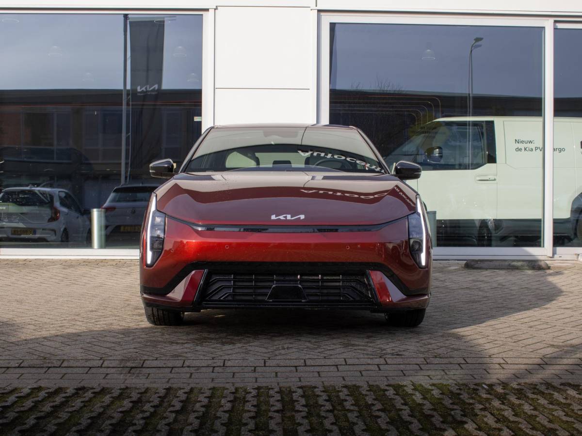 Kia EV4 Kia EV4 GT-Line Business Edition 81.4 kWh | DIRECT LEVERBAAR | Navi. | Stoel&Stuur Verwarming | Clima. |  Lichtmetalen velgen | LED | Dodehoekassistentie | GT-Line Vegan Lederen Stoelbekleding