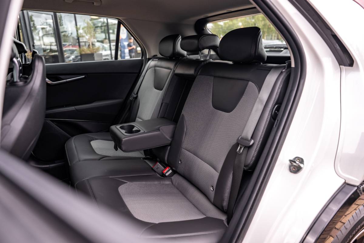 Kia Niro Kia Niro 1.6 GDi Hybrid DynamicLine|CAMERA|PDC|CRUISE