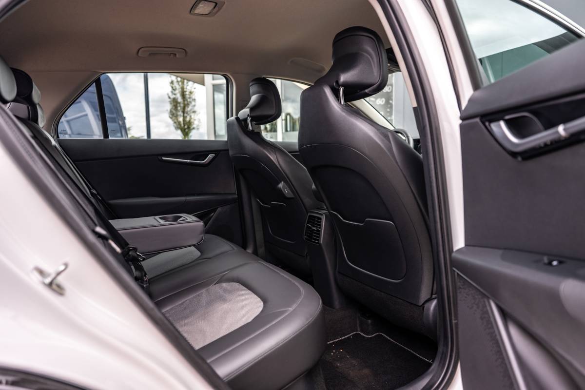 Kia Niro Kia Niro 1.6 GDi Hybrid DynamicLine|CAMERA|PDC|CRUISE