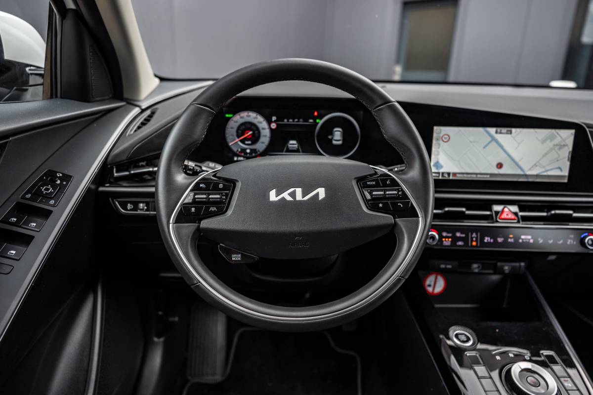 Kia Niro Kia Niro 1.6 GDi Hybrid DynamicLine|CAMERA|PDC|CRUISE