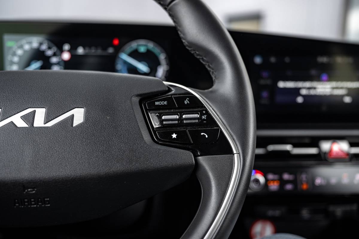 Kia Niro Kia Niro 1.6 GDi Hybrid DynamicLine|CAMERA|PDC|CRUISE