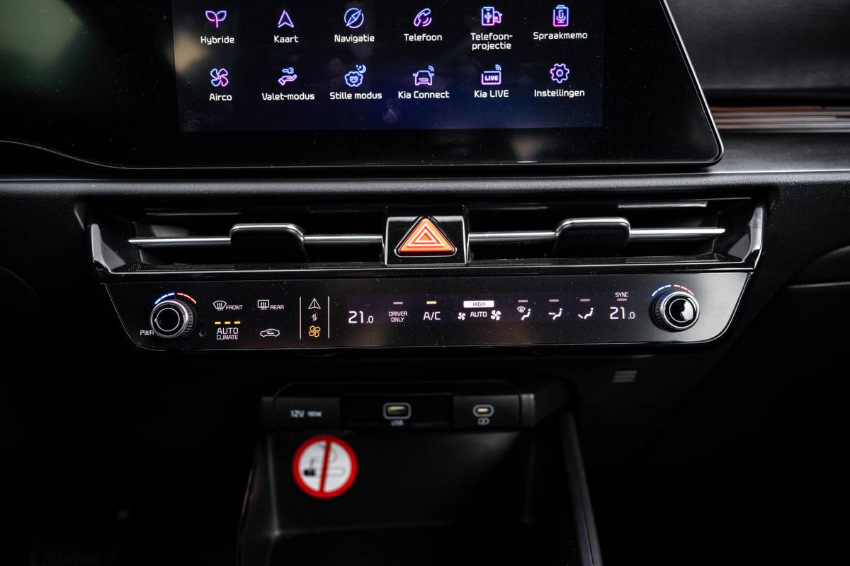 Kia Niro Kia Niro 1.6 GDi Hybrid DynamicLine|CAMERA|PDC|CRUISE