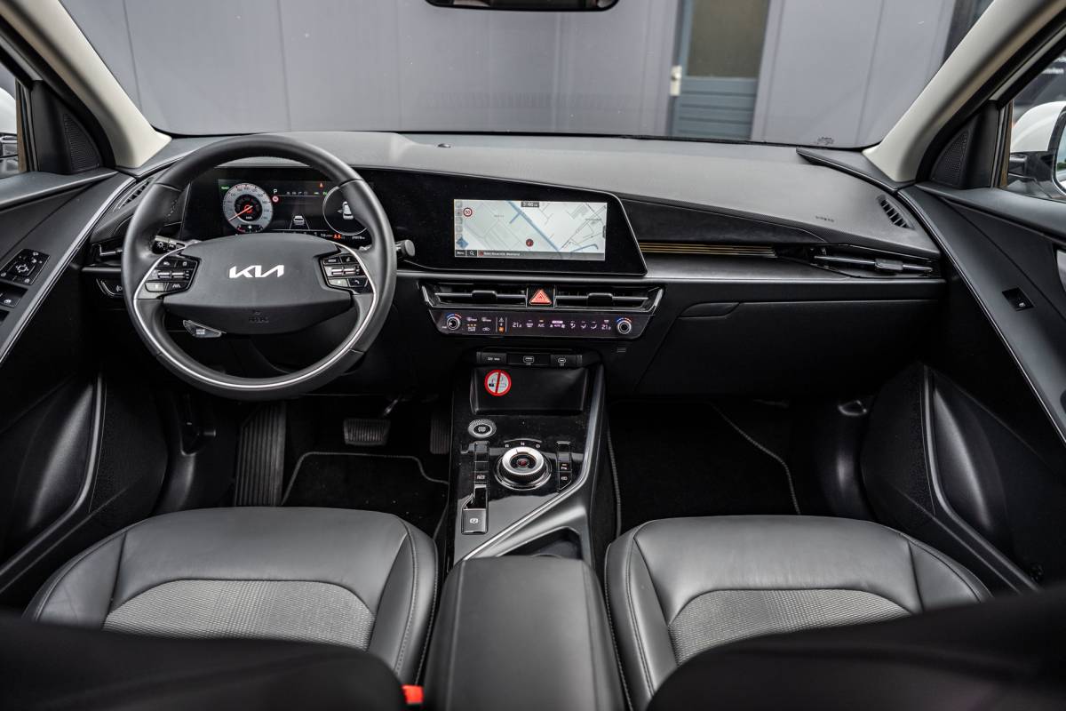 Kia Niro Kia Niro 1.6 GDi Hybrid DynamicLine|CAMERA|PDC|CRUISE