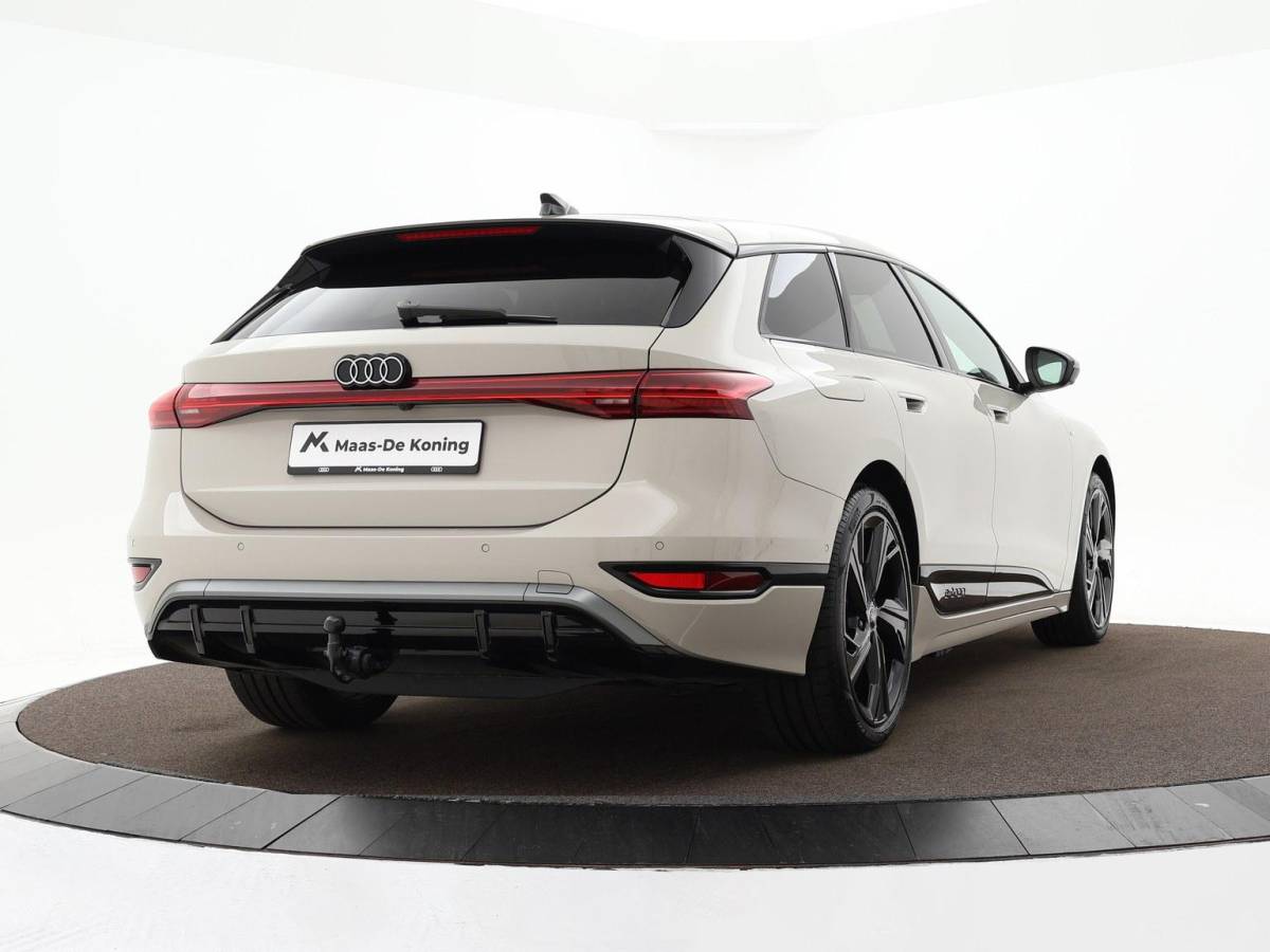 Audi A6 Avant e-tron Audi A6 Avant e-tron S edition 286pk 83 kWh · SOH 97,3% · Warmtepomp · Wegklapbare Trekhaak · 360 Camera · Elek. Voorstoelen · 21” Inch · Achterbank verwarmd · Garantie t/m 09-01-2031 of 100.000km