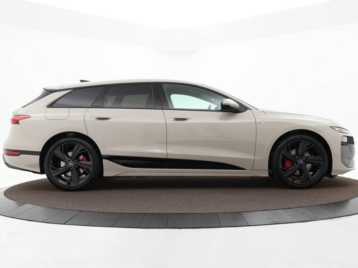 Audi A6 Avant e-tron Audi A6 Avant e-tron S edition 286pk 83 kWh · SOH 97,3% · Warmtepomp · Wegklapbare Trekhaak · 360 Camera · Elek. Voorstoelen · 21” Inch · Achterbank verwarmd · Garantie t/m 09-01-2031 of 100.000km