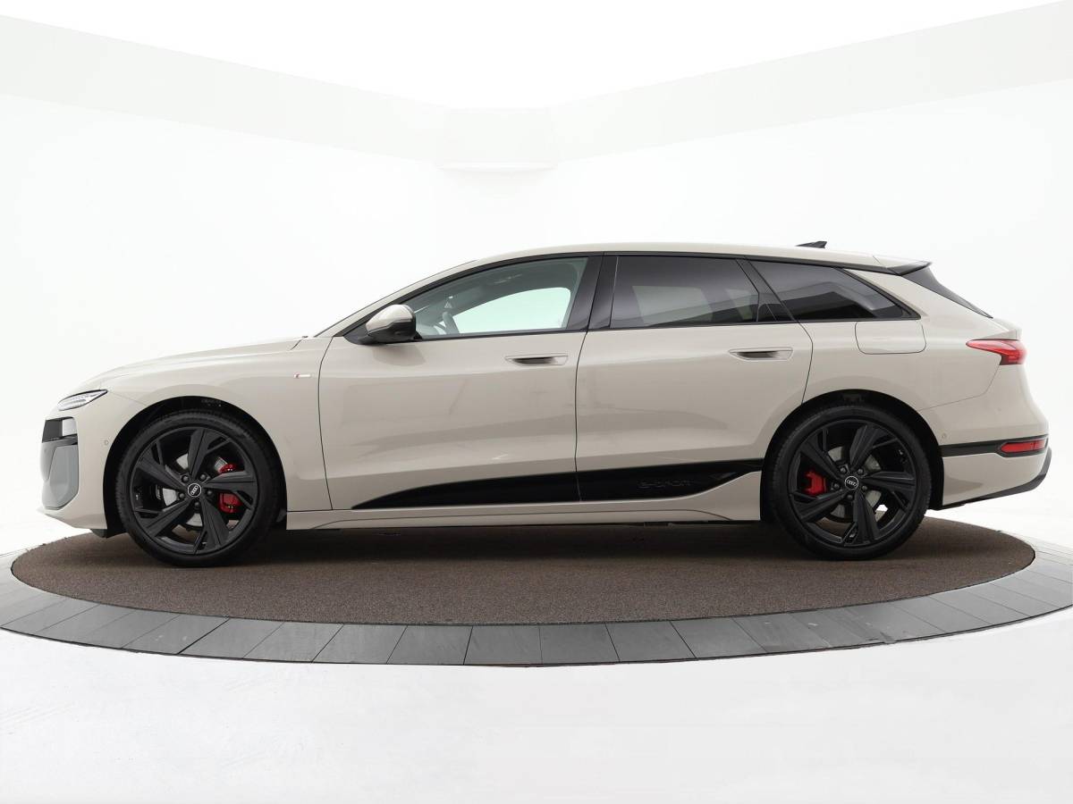 Audi A6 Avant e-tron Audi A6 Avant e-tron S edition 286pk 83 kWh · SOH 97,3% · Warmtepomp · Wegklapbare Trekhaak · 360 Camera · Elek. Voorstoelen · 21” Inch · Achterbank verwarmd · Garantie t/m 09-01-2031 of 100.000km
