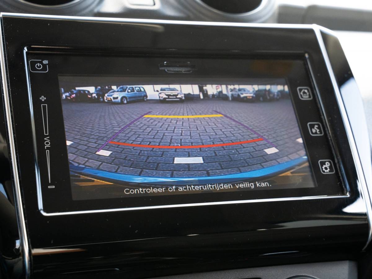Suzuki Swift Suzuki Swift 1.2 Select | NL auto | Android auto / Apple Carplay | Stoelverwarming | Camera| Airco|