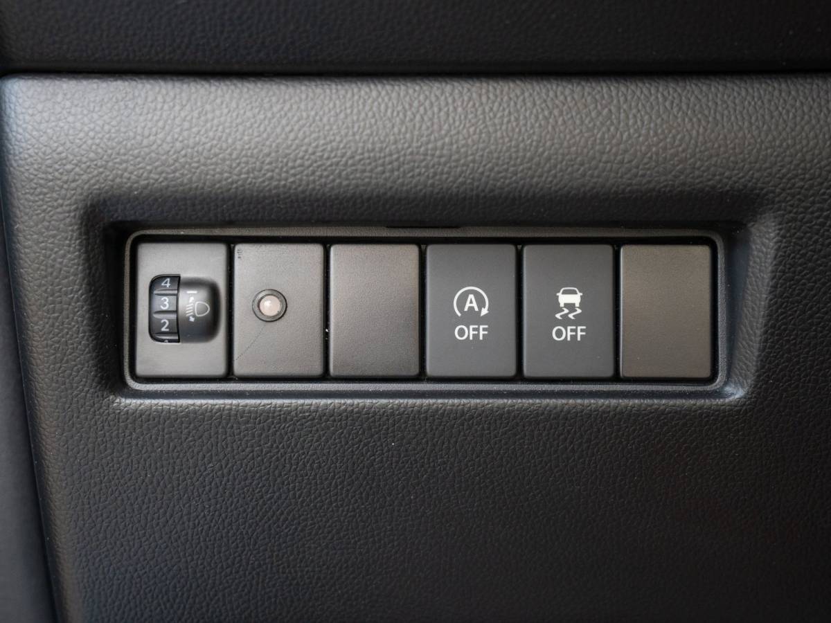 Suzuki Swift Suzuki Swift 1.2 Select | NL auto | Android auto / Apple Carplay | Stoelverwarming | Camera| Airco|