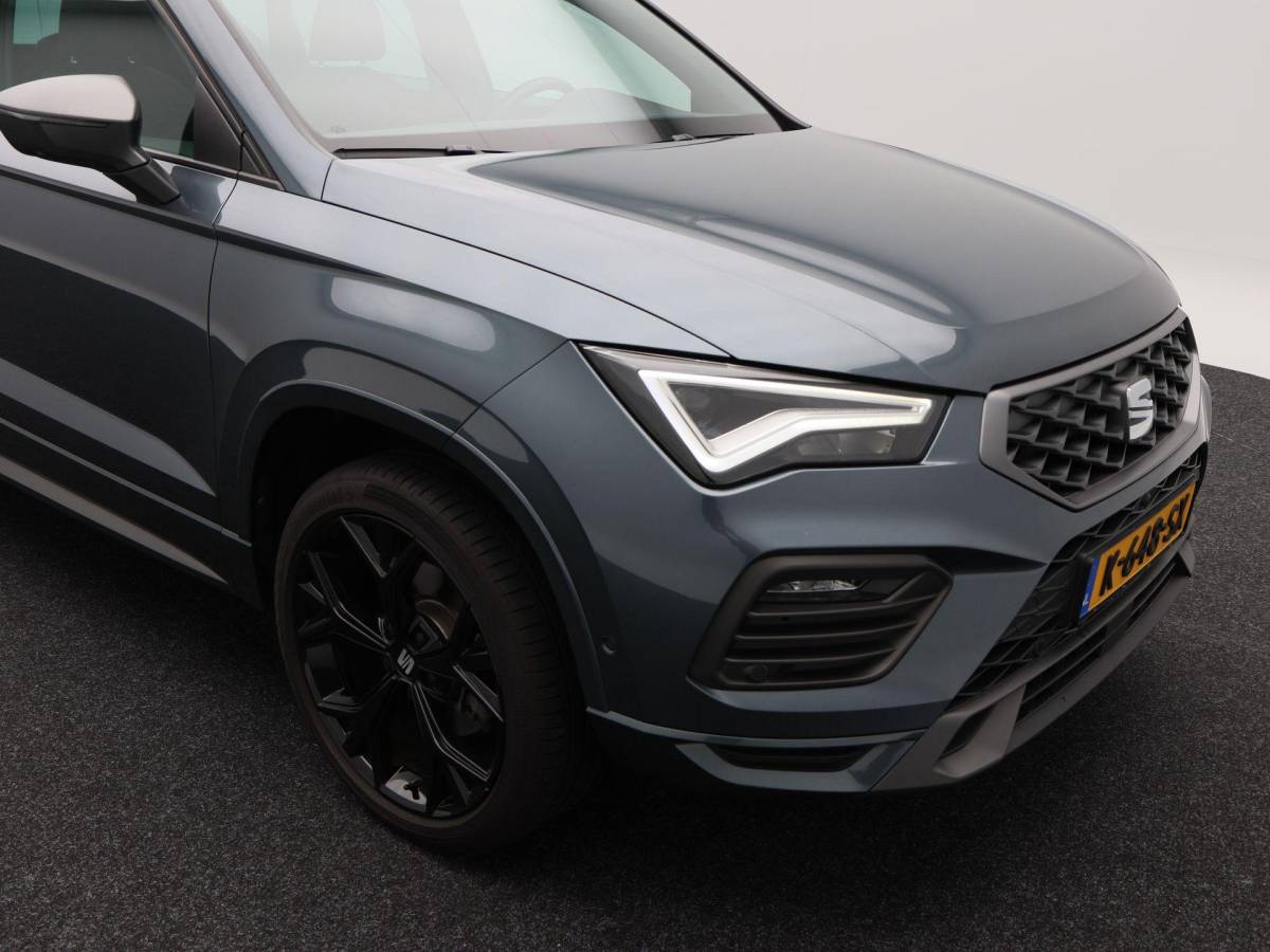SEAT Ateca SEAT Ateca 1.5 TSi 150 Pk Automaat FR Business Intense | Trekhaak | Panorama dak | 360 Camera | Beats Audio | 19 Inch |