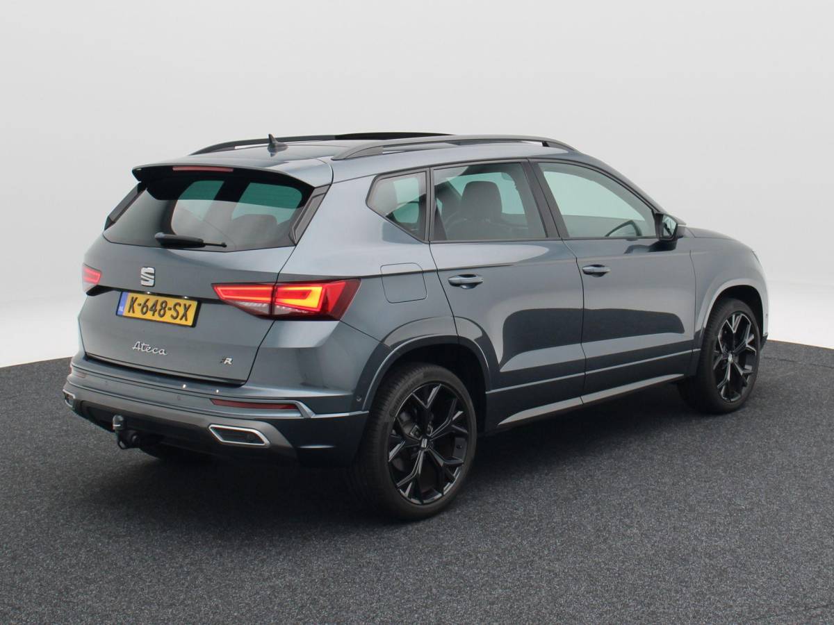 SEAT Ateca SEAT Ateca 1.5 TSi 150 Pk Automaat FR Business Intense | Trekhaak | Panorama dak | 360 Camera | Beats Audio | 19 Inch |
