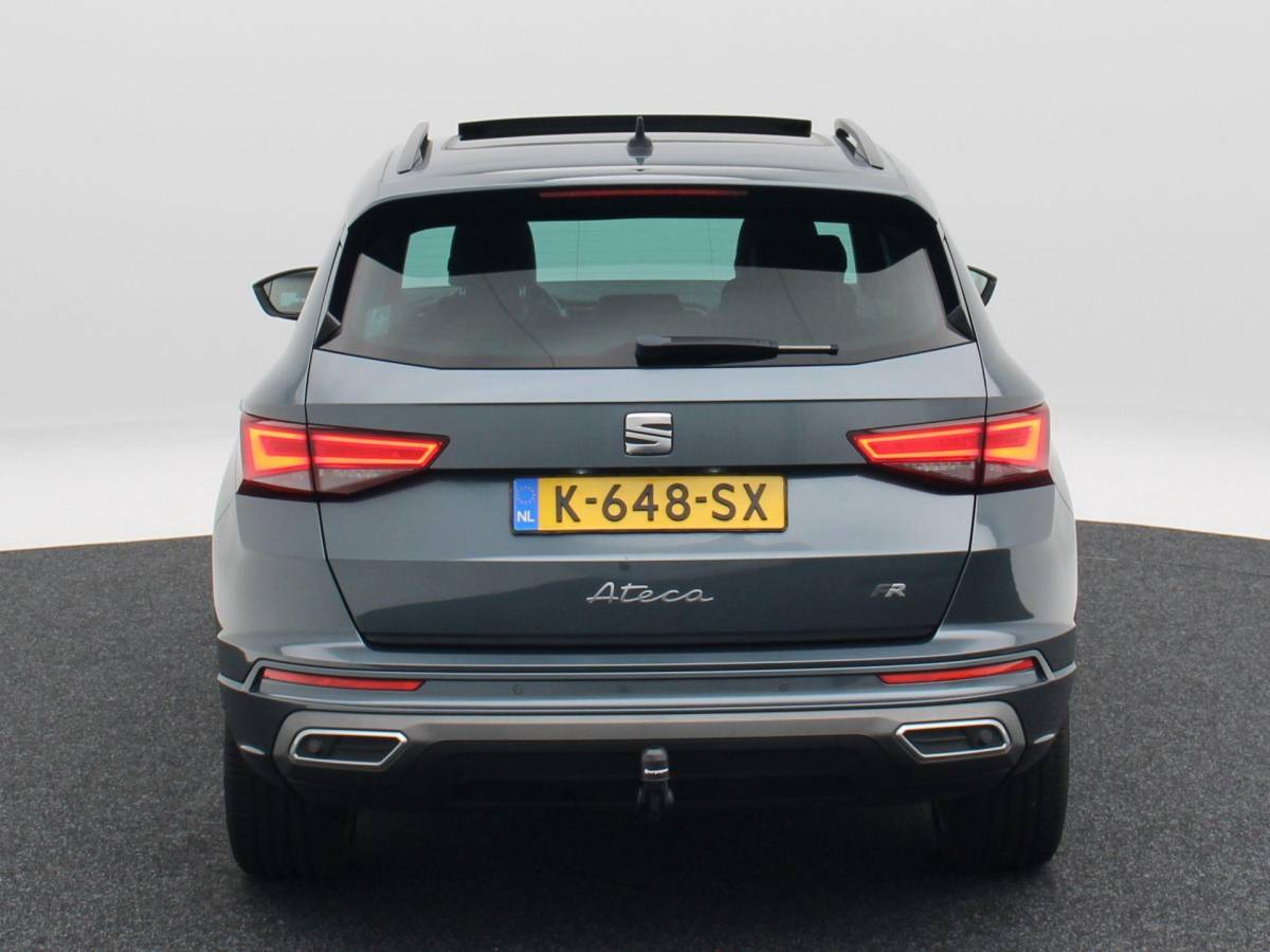 SEAT Ateca SEAT Ateca 1.5 TSi 150 Pk Automaat FR Business Intense | Trekhaak | Panorama dak | 360 Camera | Beats Audio | 19 Inch |
