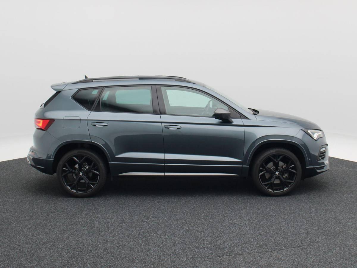 SEAT Ateca SEAT Ateca 1.5 TSi 150 Pk Automaat FR Business Intense | Trekhaak | Panorama dak | 360 Camera | Beats Audio | 19 Inch |
