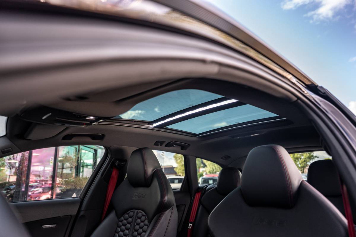 Audi RS6 Audi A6 Avant 4.0 TFSI RS 6 quattro Pro Line Plus|Keramisch|Akrapovic|Pano