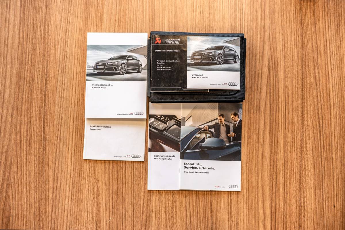 Audi RS6 Audi A6 Avant 4.0 TFSI RS 6 quattro Pro Line Plus|Keramisch|Akrapovic|Pano