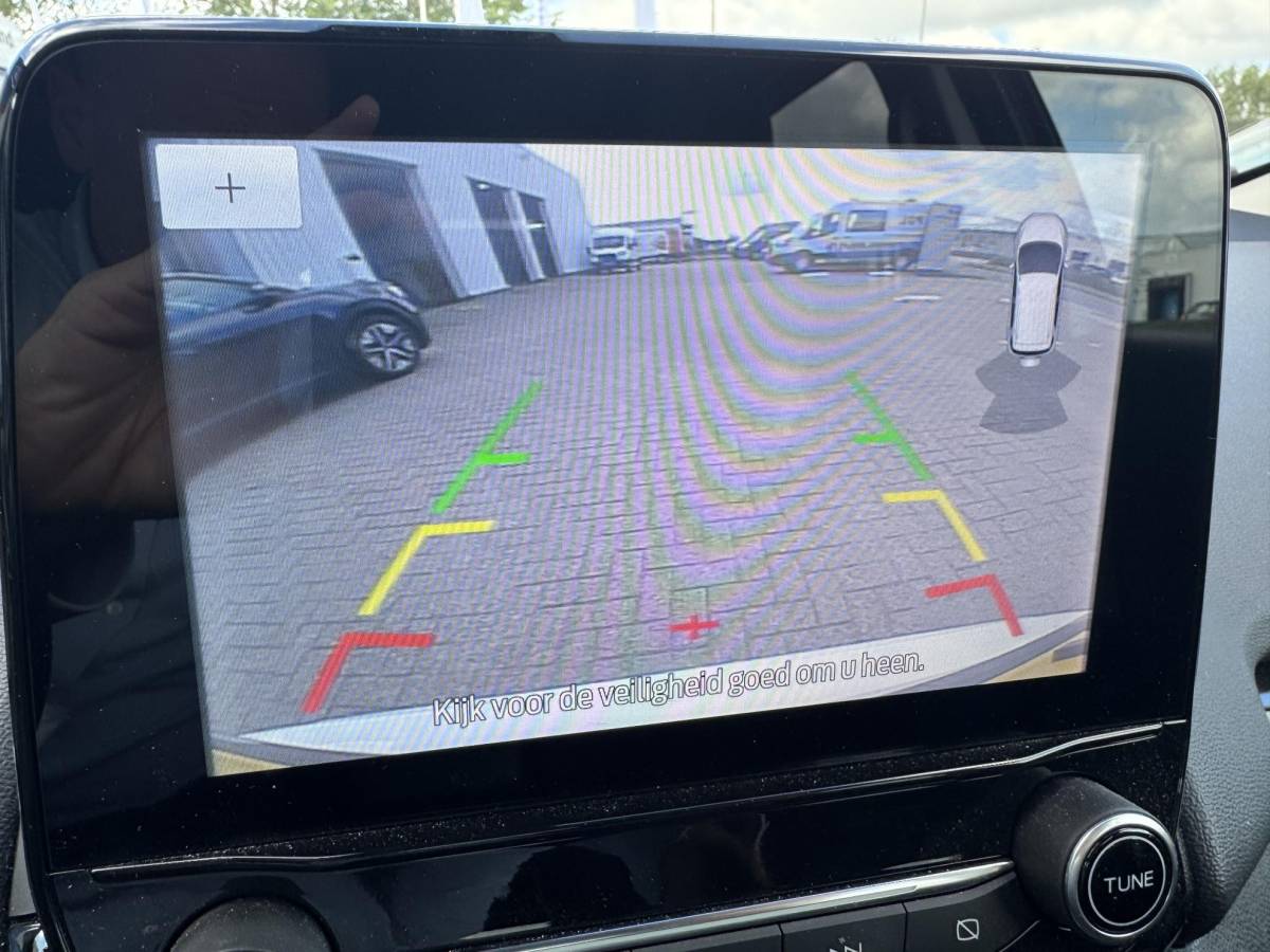 Ford EcoSport Ford EcoSport 1.0 EcoBoost ST-Line Black 125pk | Winterpack | SYNC 3 Navigatie | Achteruitrijcamera | Zwart dak |