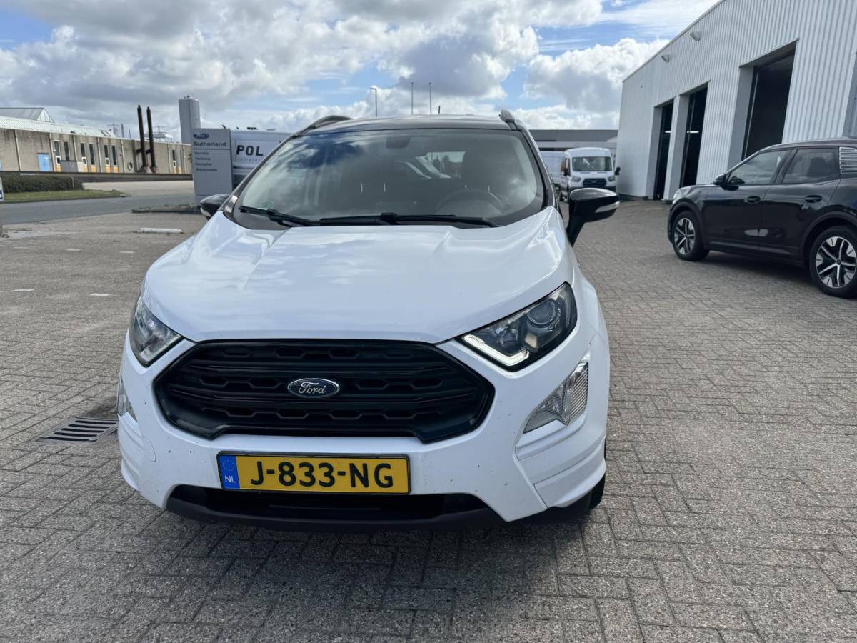Ford EcoSport Ford EcoSport 1.0 EcoBoost ST-Line Black 125pk | Winterpack | SYNC 3 Navigatie | Achteruitrijcamera | Zwart dak |