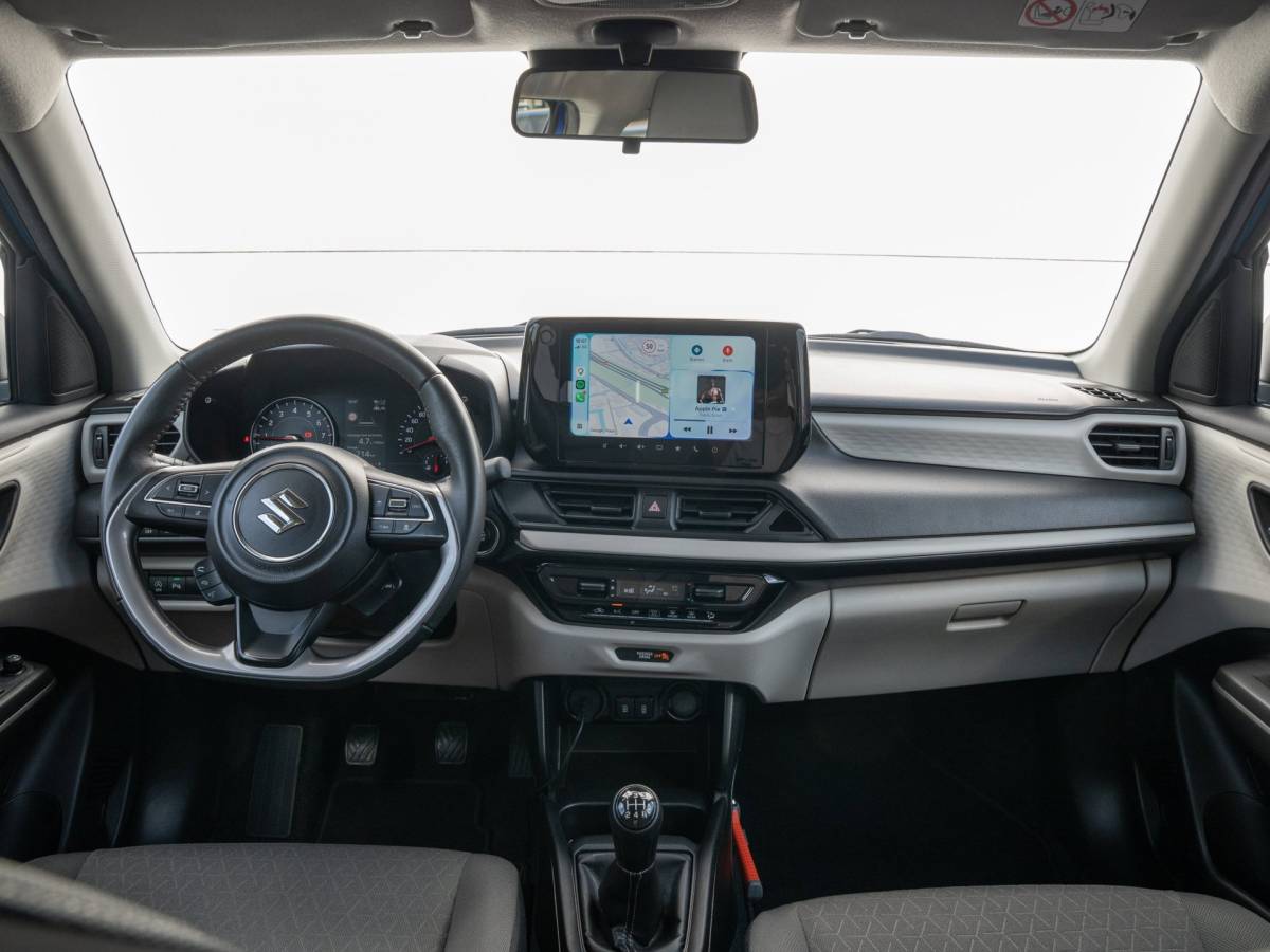 Suzuki Swift Suzuki Swift 1.2 Select Smart Hybrid| Apple/Android carplay| Adaptive cruise| Stoelverwarming| Camera| Parkeersensoren| Blindspot|