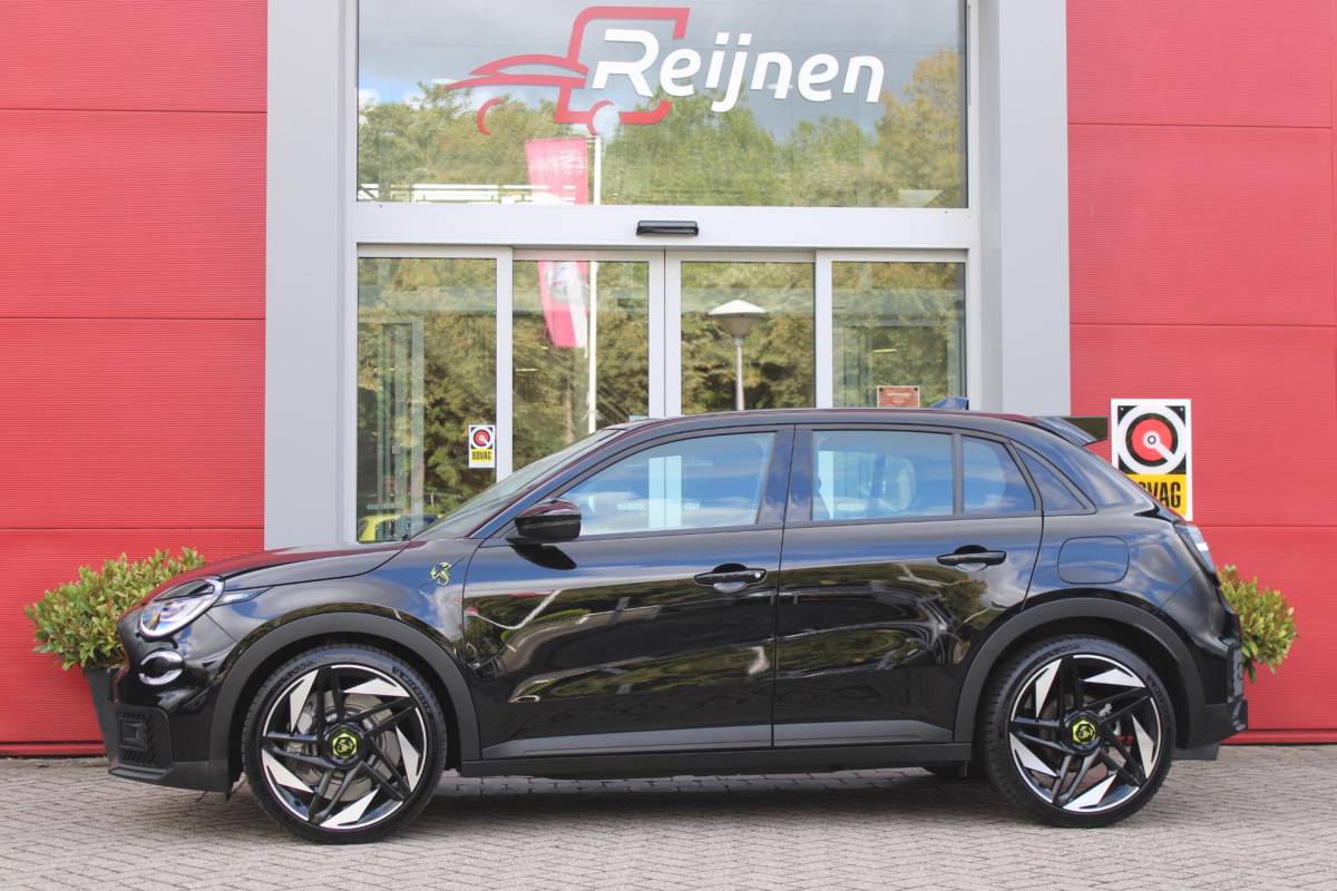 Abarth 600e ABARTH 600e Abarth Turismo 240PK 54 kWh | “TORSEN” MECHANISCH SPERDIFFERENTIEEL | SABELT SPORT STOELEN | 20″ LICHTMETALEN VELGEN ABARTH DESIGN | ABARTH BODYKIT | PARKEERSENSOREN ACHTER | ABARTH REMKLAUWEN | ADAPTIVE CRUISE CONTROL | DRAADLOZE APPLE CARPLAY/ANDROID AUTO | DC SNELLAAD FUNCTIE | KEYLESS START | AUTOMATISCH DIMMENDE BINNENSPIEGEL |