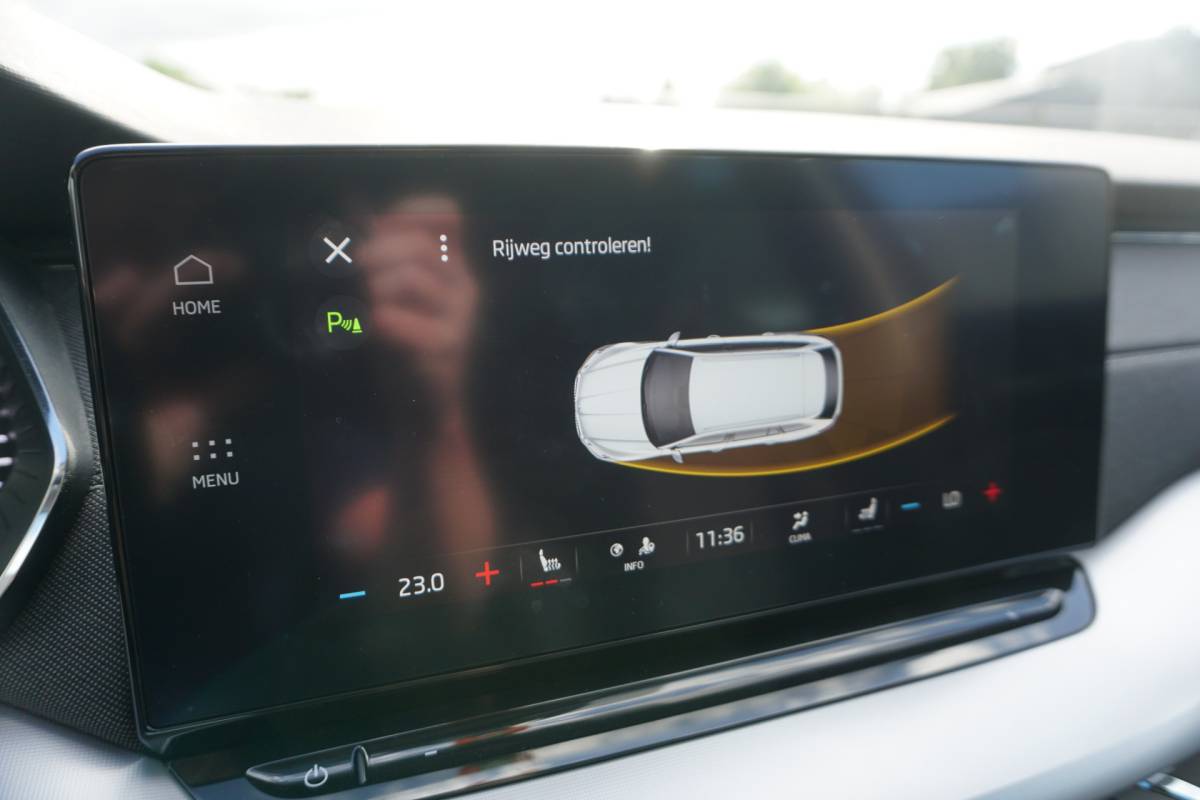 Škoda Octavia ŠKODA Octavia Combi 1.0 TSI Edition Plus | TREKHAAK | ELEKTR. STOELEN | STOELVERW. |