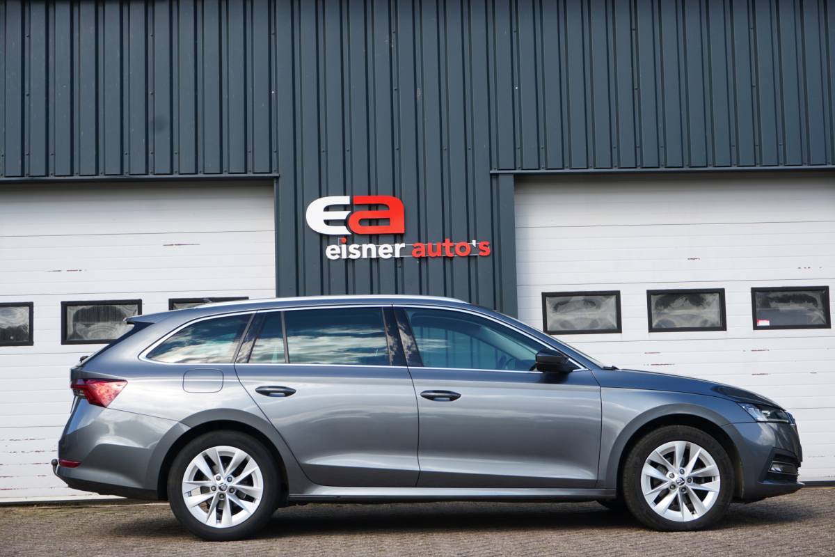 Škoda Octavia ŠKODA Octavia Combi 1.0 TSI Edition Plus | TREKHAAK | ELEKTR. STOELEN | STOELVERW. |