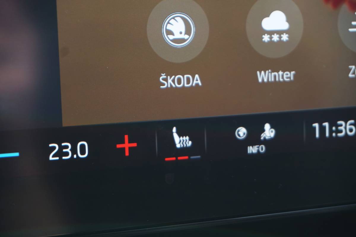 Škoda Octavia ŠKODA Octavia Combi 1.0 TSI Edition Plus | TREKHAAK | ELEKTR. STOELEN | STOELVERW. |