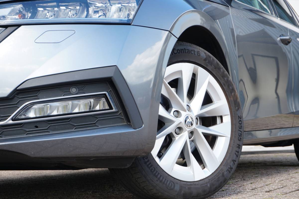 Škoda Octavia ŠKODA Octavia Combi 1.0 TSI Edition Plus | TREKHAAK | ELEKTR. STOELEN | STOELVERW. |