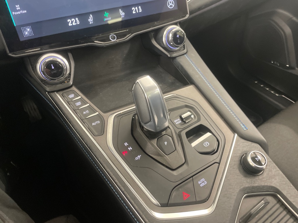 Lynk & Co 01 Lynk & Co 01 1.5 PHEV 262PK Adapt.Cruise 360° Cam Carplay Plug-in Stoelverw Vol opties!