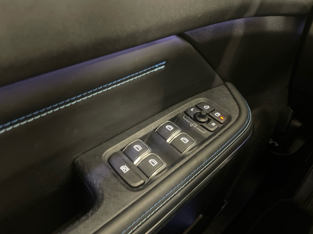Lynk & Co 01 Lynk & Co 01 1.5 PHEV 262PK Adapt.Cruise 360° Cam Carplay Plug-in Stoelverw Vol opties!