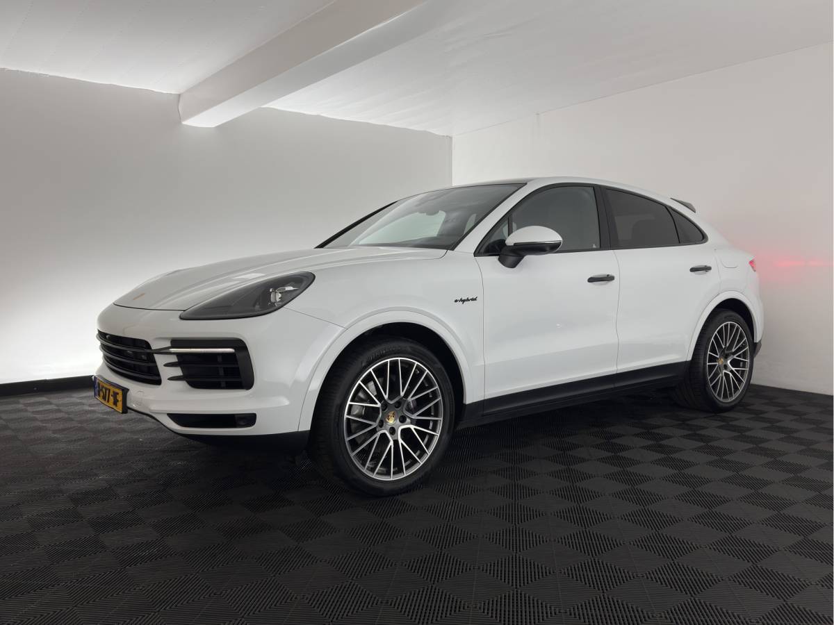 Porsche Cayenne Porsche Cayenne Coupé 3.0 E-Hybrid (Plug-in) Aut. *PANO | HEAD-UP | SPORT-CHRONO | LEATHER | FULL-LED | TOP-VIEW | AIR-SUSPENSION | BOSE-SOUND | HEATED-COMFORTSEATS | NAVI-FULLMAP | PRIVACY-GLASS | SHIFT-PADDLES | ECC | PDC | 21”ALU*