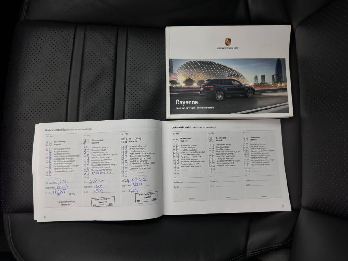 Porsche Cayenne Porsche Cayenne Coupé 3.0 E-Hybrid (Plug-in) Aut. *PANO | HEAD-UP | SPORT-CHRONO | LEATHER | FULL-LED | TOP-VIEW | AIR-SUSPENSION | BOSE-SOUND | HEATED-COMFORTSEATS | NAVI-FULLMAP | PRIVACY-GLASS | SHIFT-PADDLES | ECC | PDC | 21”ALU*