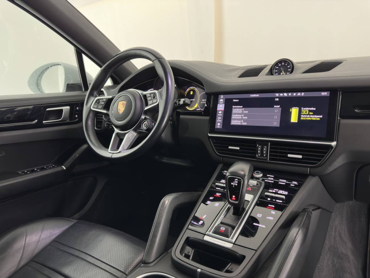 Porsche Cayenne Porsche Cayenne Coupé 3.0 E-Hybrid (Plug-in) Aut. *PANO | HEAD-UP | SPORT-CHRONO | LEATHER | FULL-LED | TOP-VIEW | AIR-SUSPENSION | BOSE-SOUND | HEATED-COMFORTSEATS | NAVI-FULLMAP | PRIVACY-GLASS | SHIFT-PADDLES | ECC | PDC | 21”ALU*