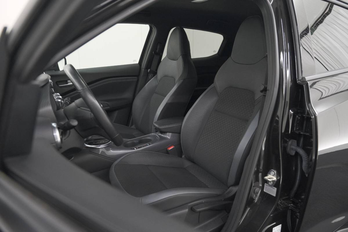 Nissan Juke Nissan Juke 1.6 Hybrid N-Connecta | Camera | Stuurverwarming | Stoelverwarming | Navigatie