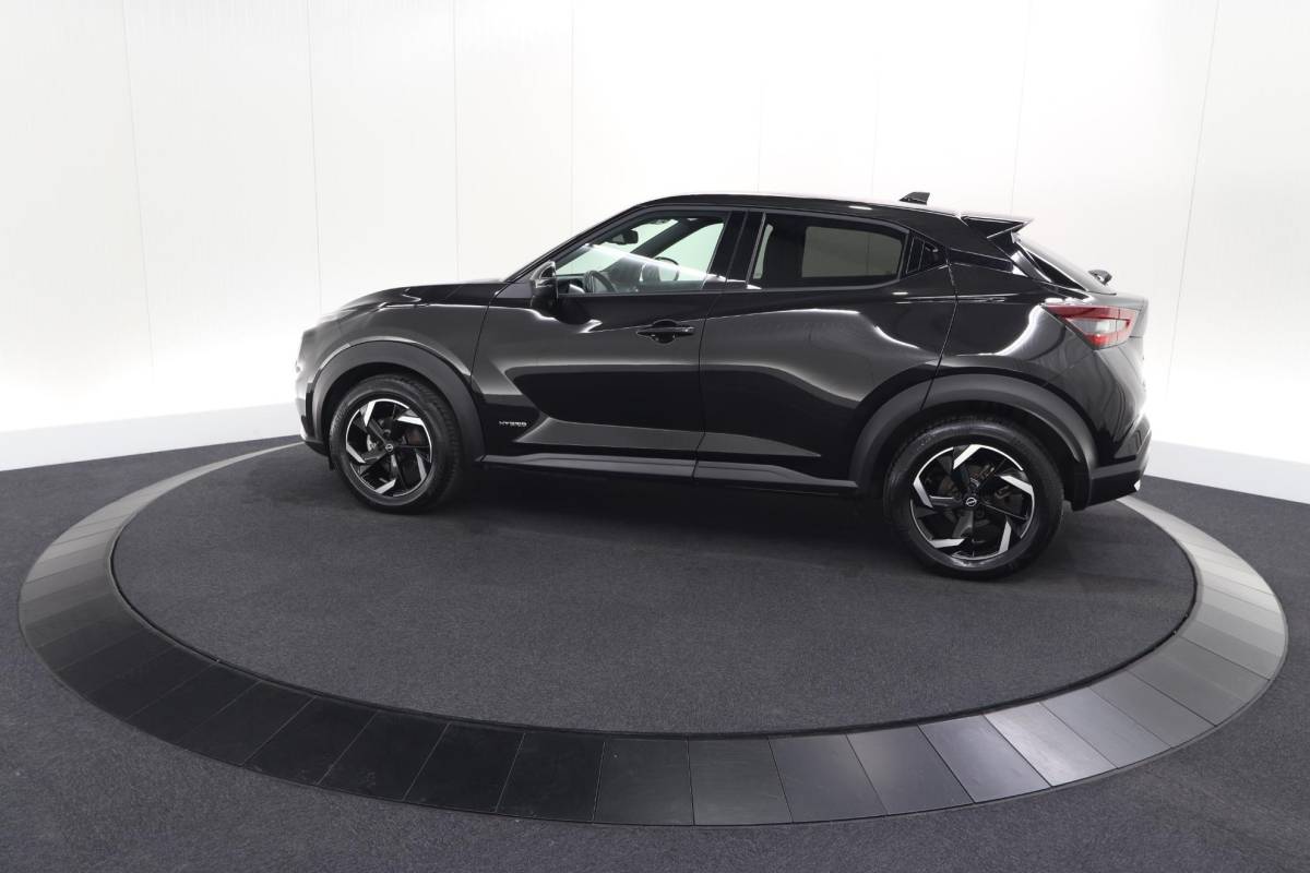 Nissan Juke Nissan Juke 1.6 Hybrid N-Connecta | Camera | Stuurverwarming | Stoelverwarming | Navigatie