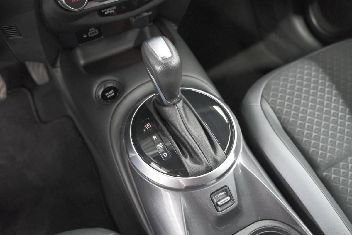 Nissan Juke Nissan Juke 1.6 Hybrid N-Connecta | Camera | Stuurverwarming | Stoelverwarming | Navigatie