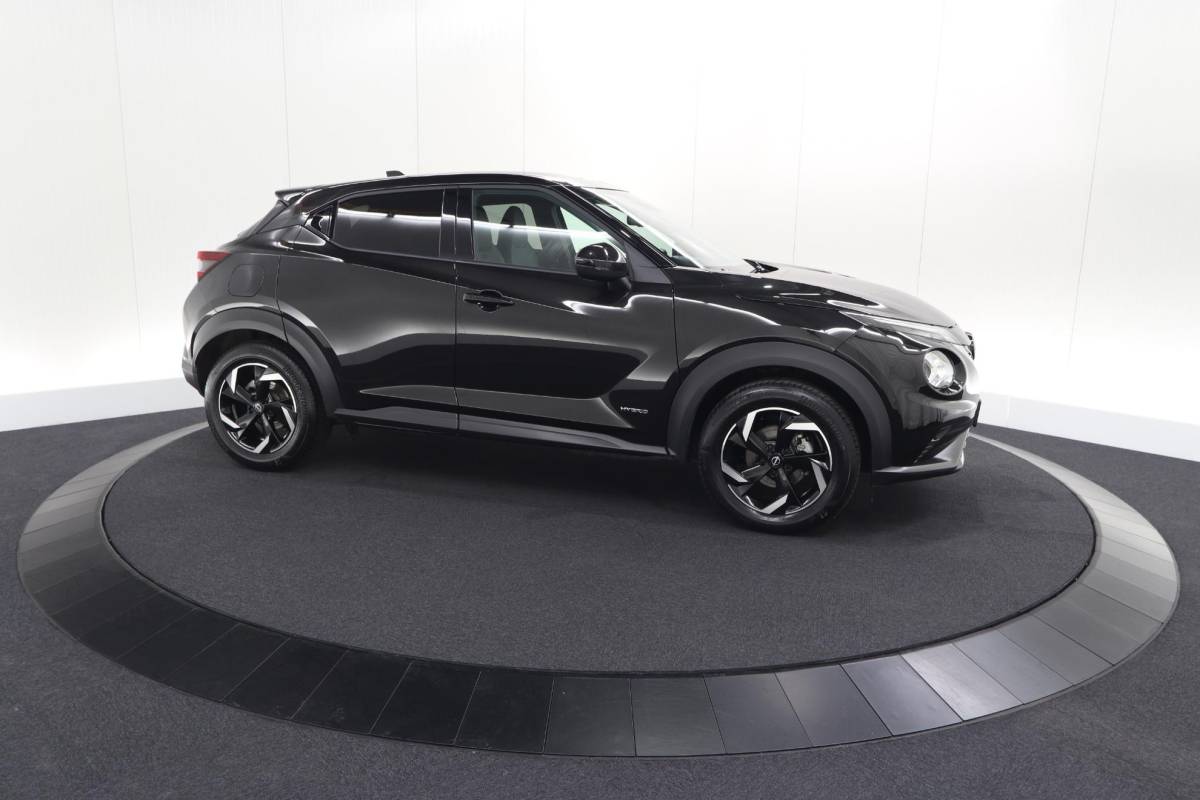 Nissan Juke Nissan Juke 1.6 Hybrid N-Connecta | Camera | Stuurverwarming | Stoelverwarming | Navigatie
