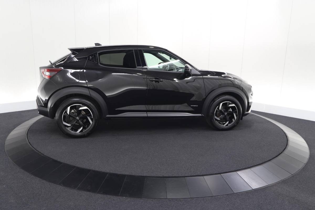 Nissan Juke Nissan Juke 1.6 Hybrid N-Connecta | Camera | Stuurverwarming | Stoelverwarming | Navigatie