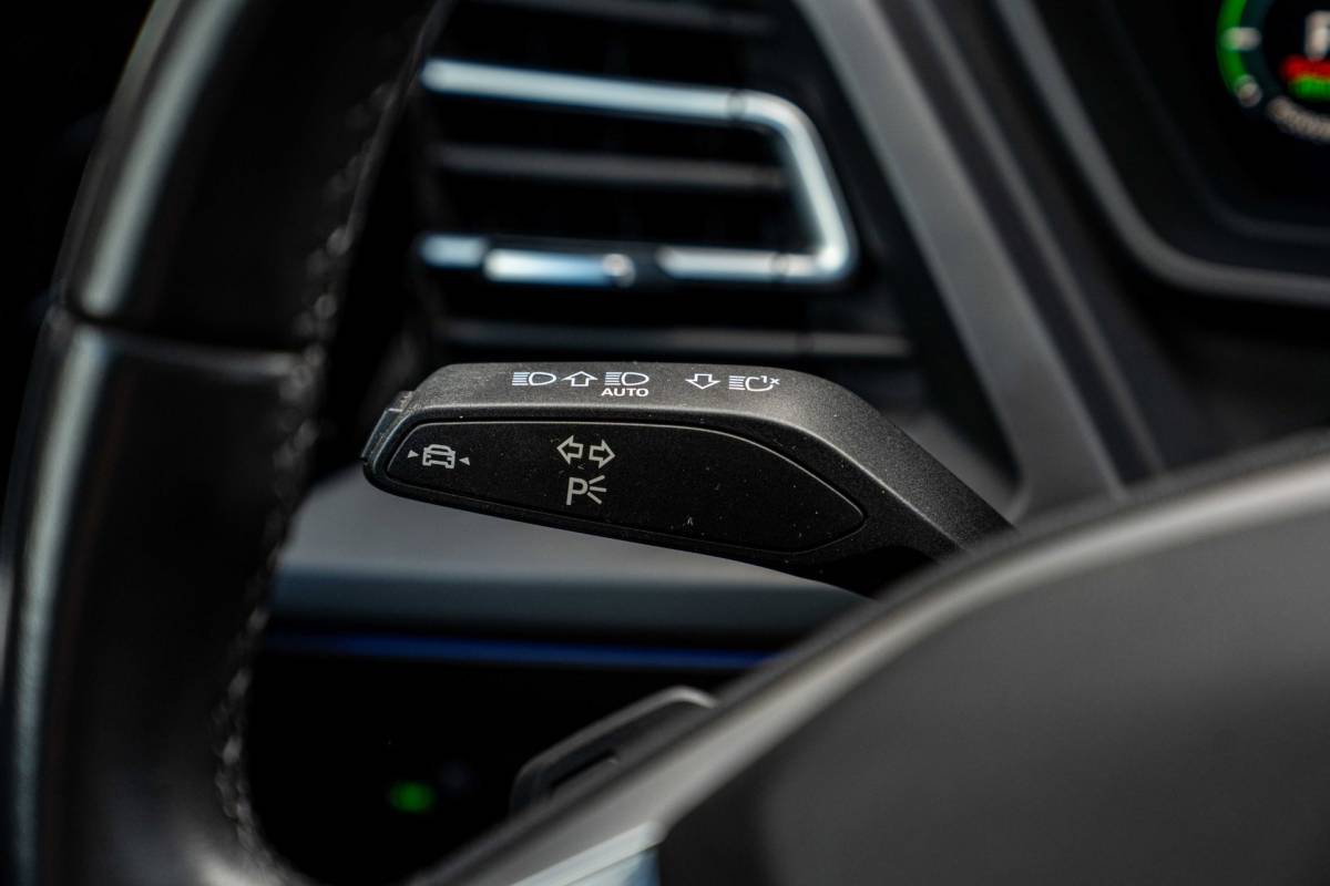Audi Q4 Sportback e-tron Audi Q4 Sportback e-tron 35 Advanced edition 55 kWh Sportstoelen Elek.Klep Stoelverwarming Ambiance Camera 19”