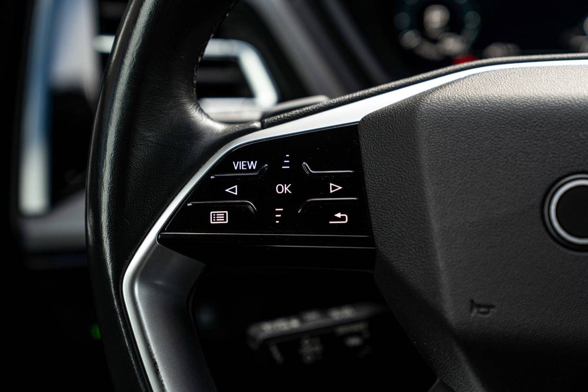 Audi Q4 Sportback e-tron Audi Q4 Sportback e-tron 35 Advanced edition 55 kWh Sportstoelen Elek.Klep Stoelverwarming Ambiance Camera 19”