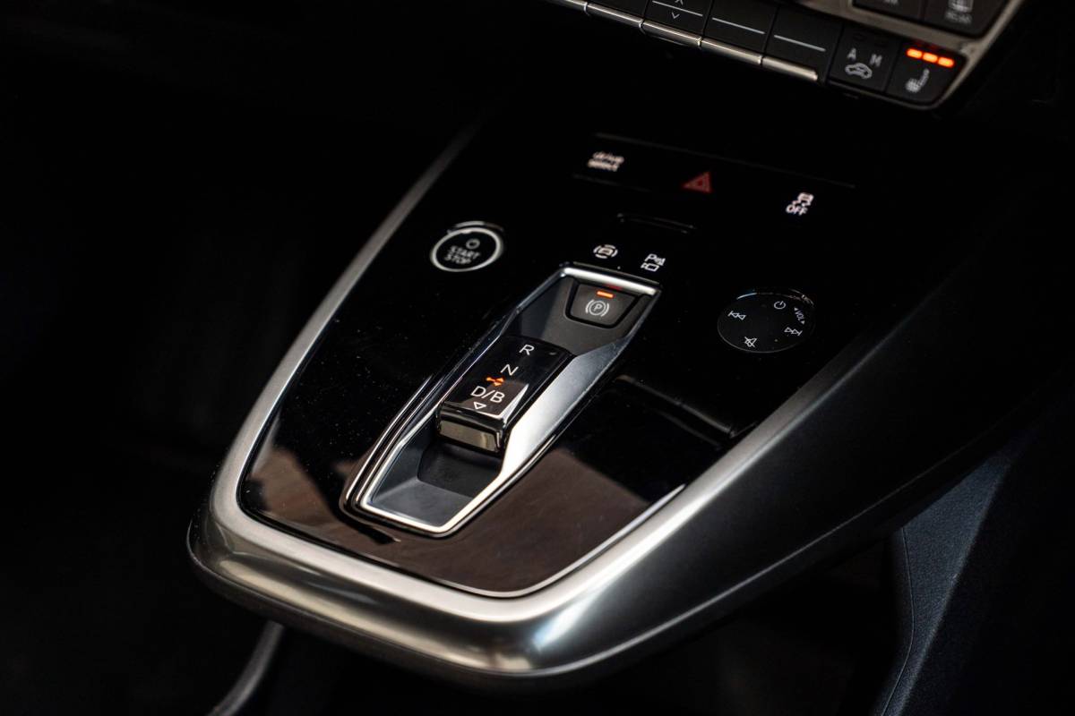 Audi Q4 Sportback e-tron Audi Q4 Sportback e-tron 35 Advanced edition 55 kWh Sportstoelen Elek.Klep Stoelverwarming Ambiance Camera 19”
