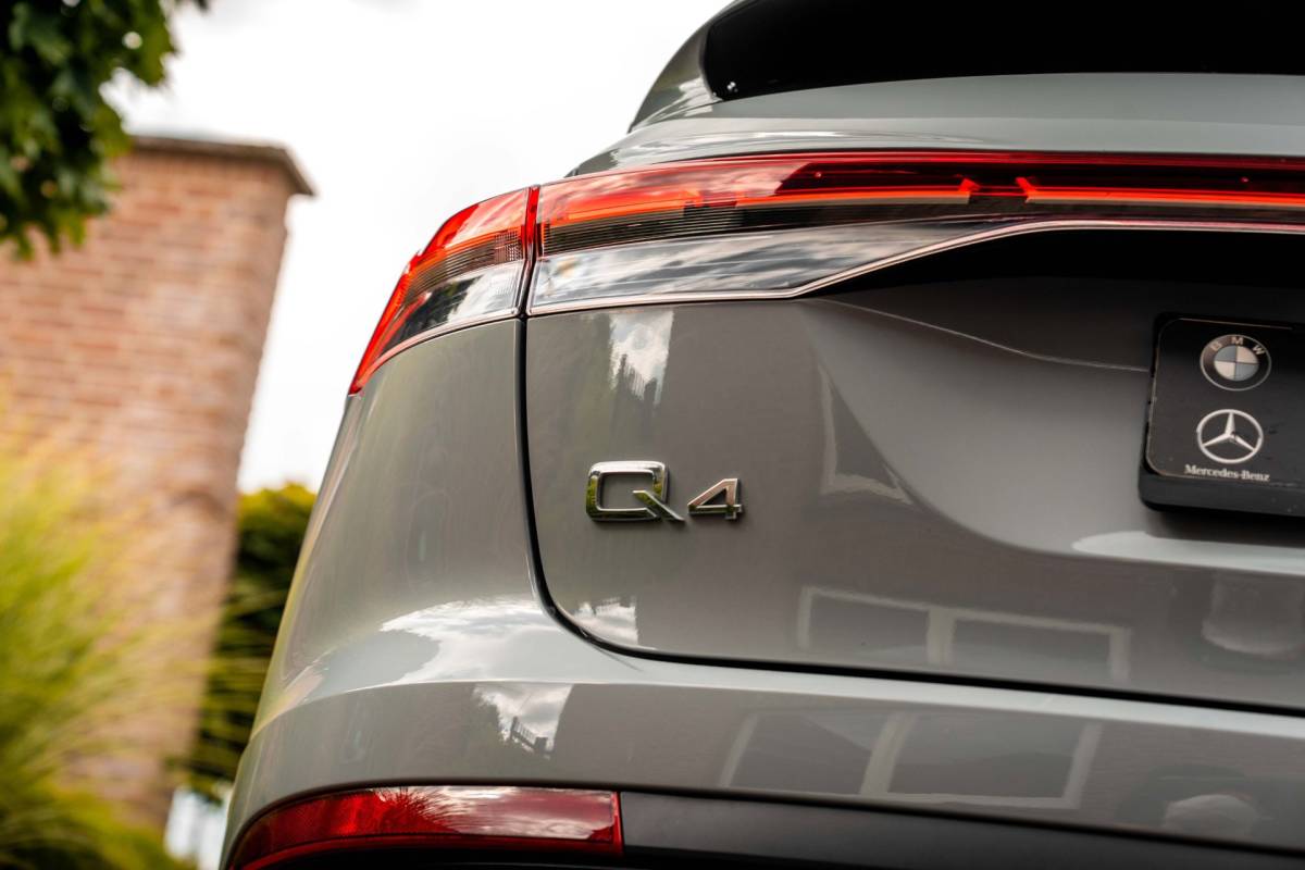 Audi Q4 Sportback e-tron Audi Q4 Sportback e-tron 35 Advanced edition 55 kWh Sportstoelen Elek.Klep Stoelverwarming Ambiance Camera 19”
