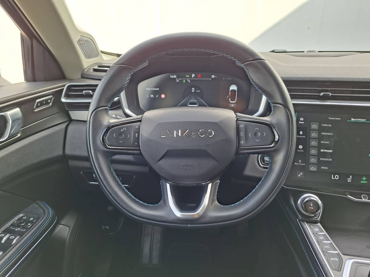 Lynk & Co 01 Lynk & Co 01 1.5 PHEV 262PK Adapt.Cruise 360° Cam Carplay Plug-in Stoelverw Vol opties!
