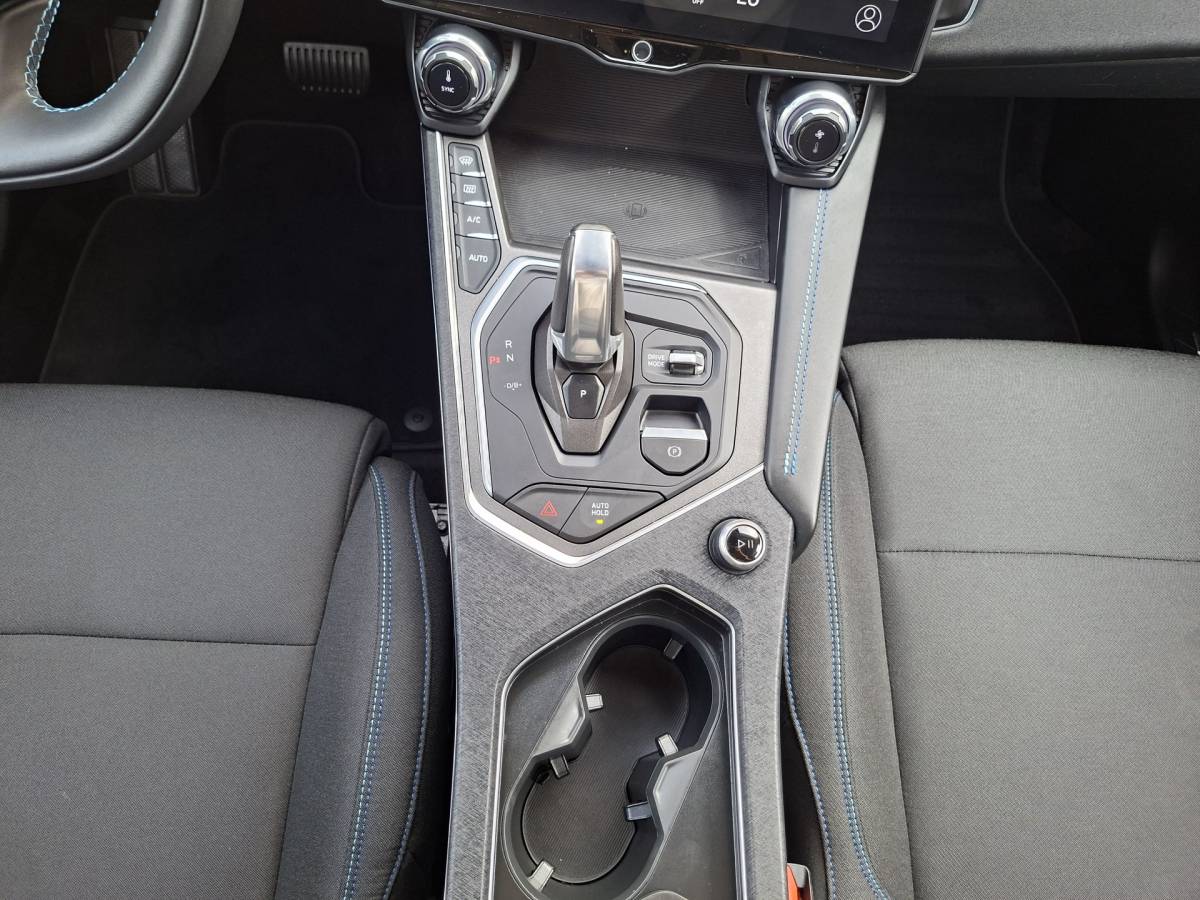 Lynk & Co 01 Lynk & Co 01 1.5 PHEV 262PK Adapt.Cruise 360° Cam Carplay Plug-in Stoelverw Vol opties!