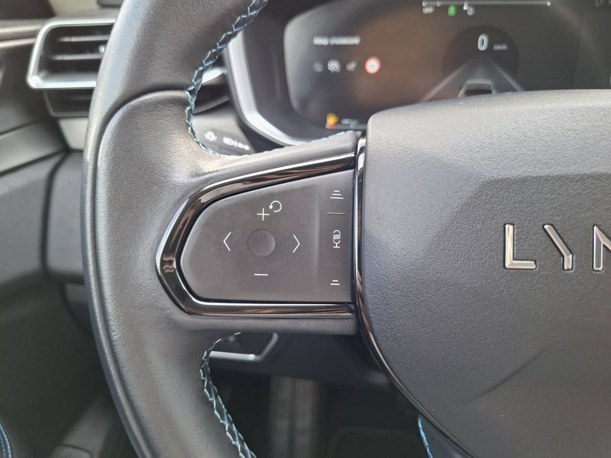 Lynk & Co 01 Lynk & Co 01 1.5 PHEV 262PK Adapt.Cruise 360° Cam Carplay Plug-in Stoelverw Vol opties!