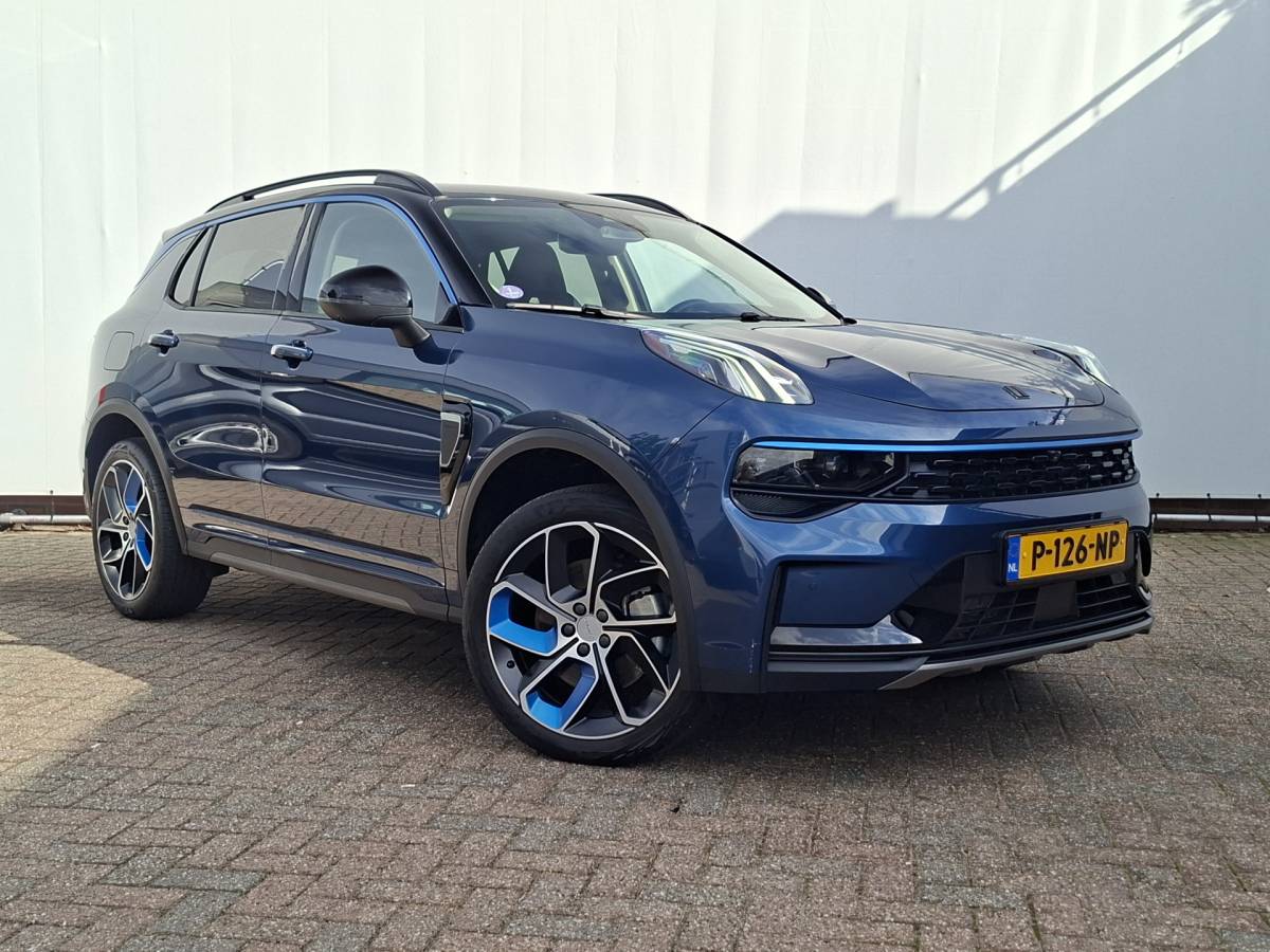 Lynk & Co 01 Lynk & Co 01 1.5 PHEV 262PK Adapt.Cruise 360° Cam Carplay Plug-in Stoelverw Vol opties!