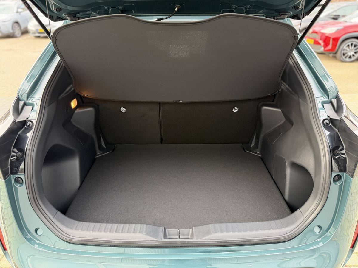 Toyota Yaris Cross Toyota Yaris Cross 1.5 Hybrid 130 Style Edition Parkeersensoren, Dodehoekdetectie, Navigatie