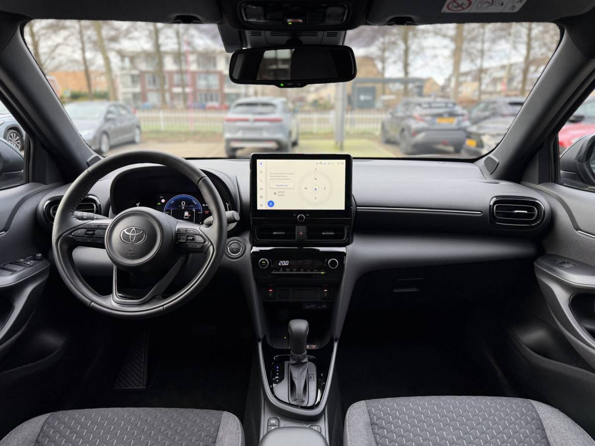 Toyota Yaris Cross Toyota Yaris Cross 1.5 Hybrid 130 Style Edition Parkeersensoren, Dodehoekdetectie, Navigatie